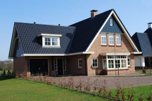 Woning met lichte gele bakstenen 4